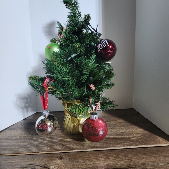 Red glitter christmas ornament says go elf yourself funny ornament - Picture 3 of 4